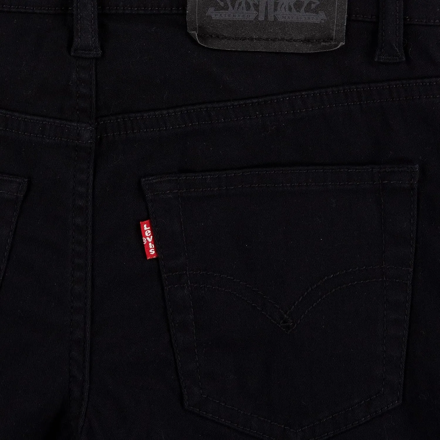 Levi's Boys' 502 Regular Taper Fit Chino Pants
