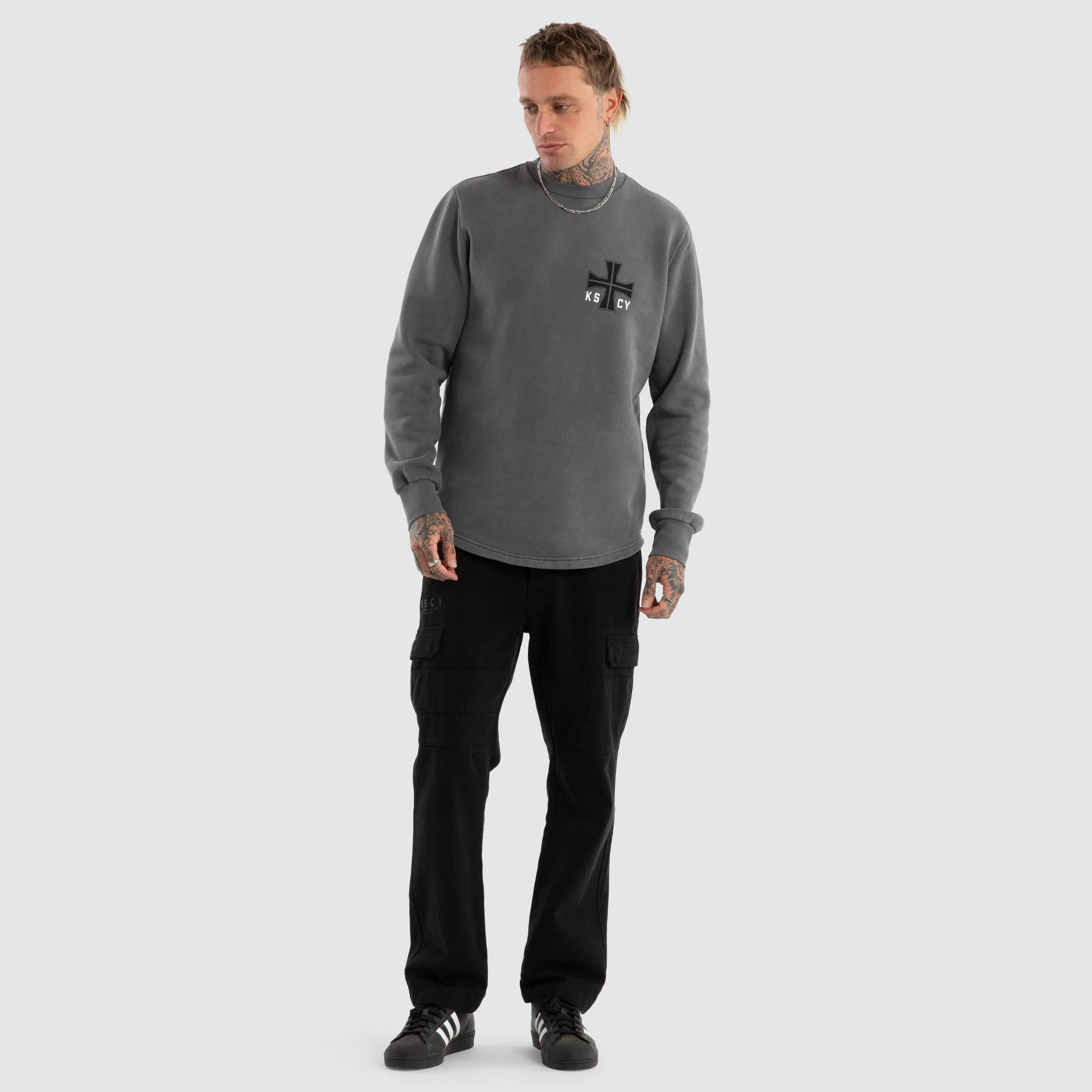 Plaza Dual Curved Sweater Pigment charcoal