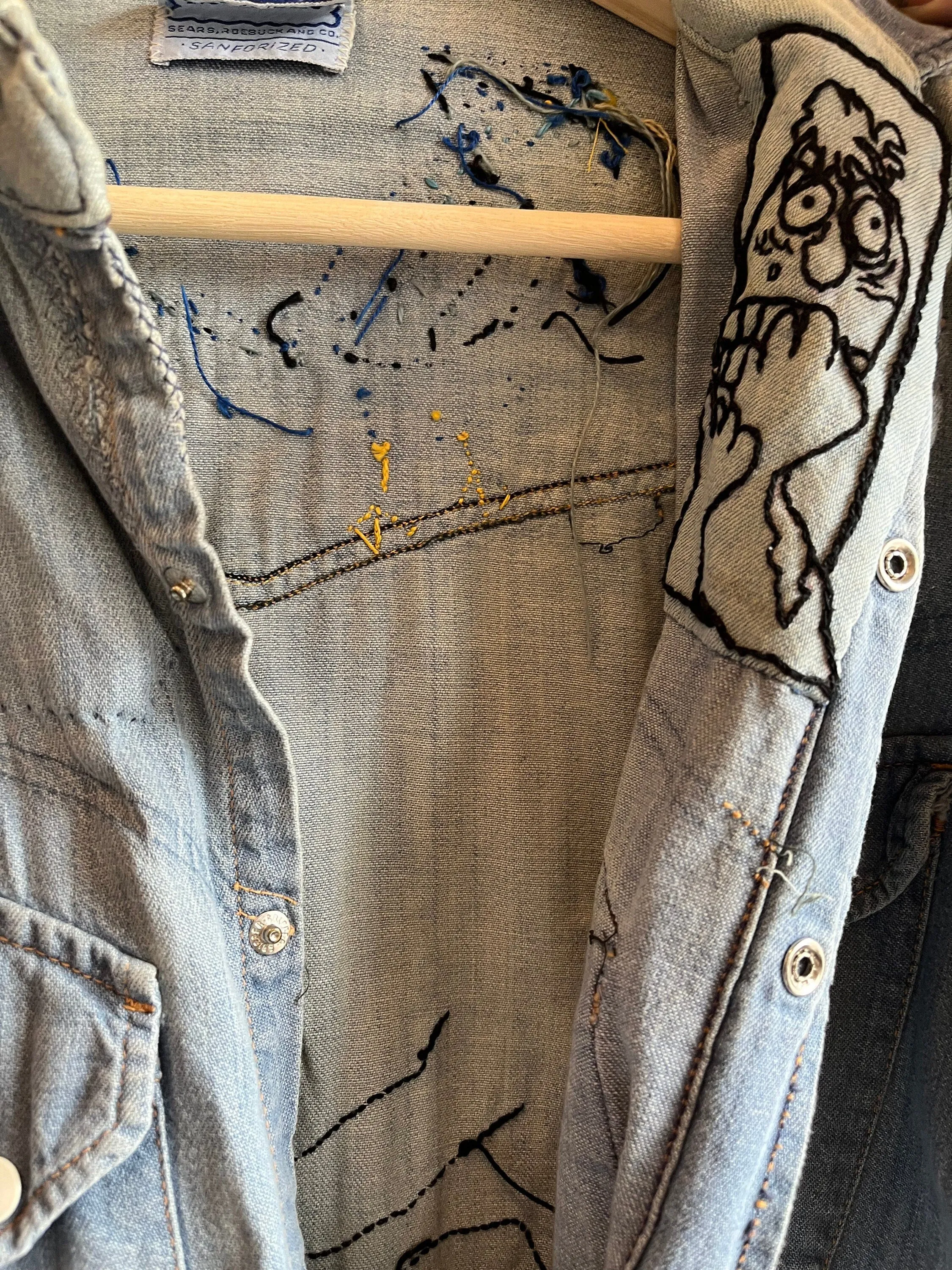 Vintage 1950s sears embroidered denim slant pocket pearl snap shirt